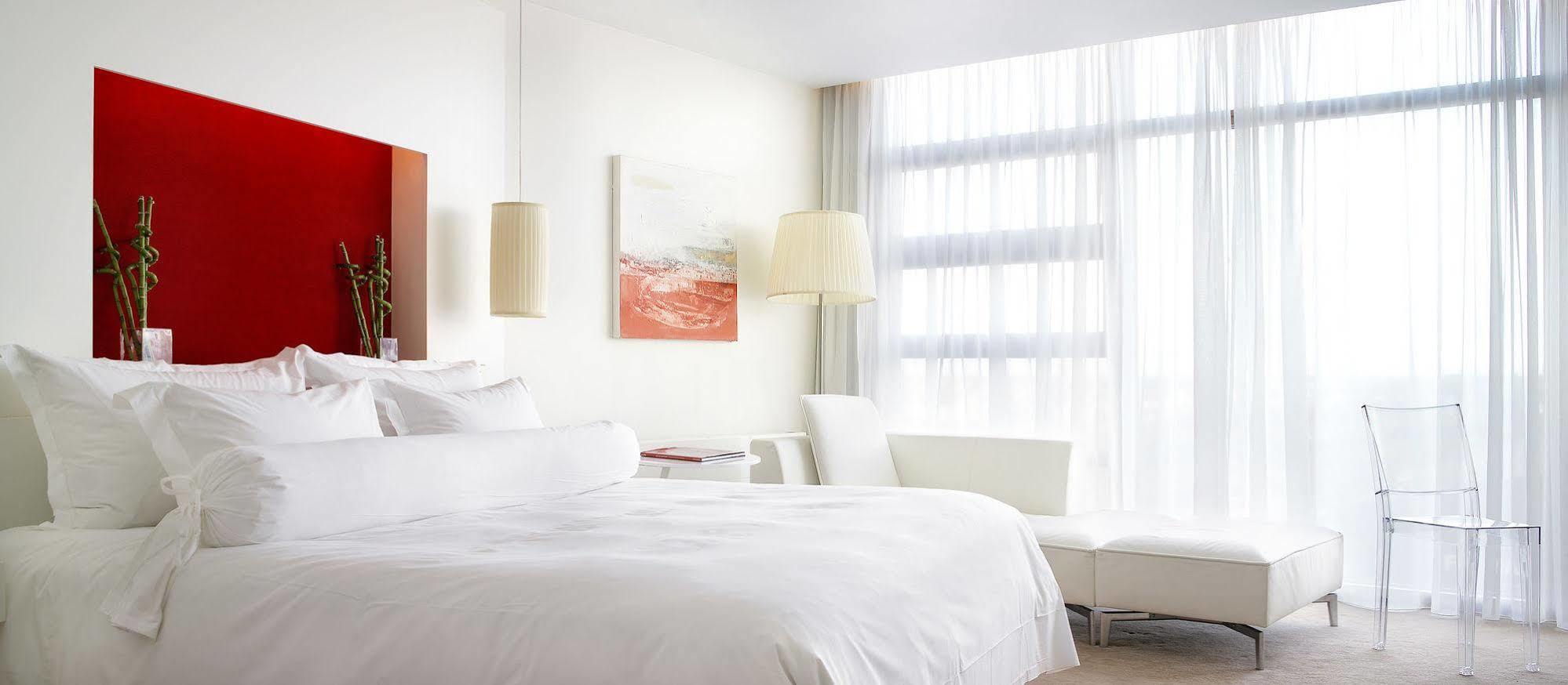 The Beacon Hotel Sandyford Eksteriør billede