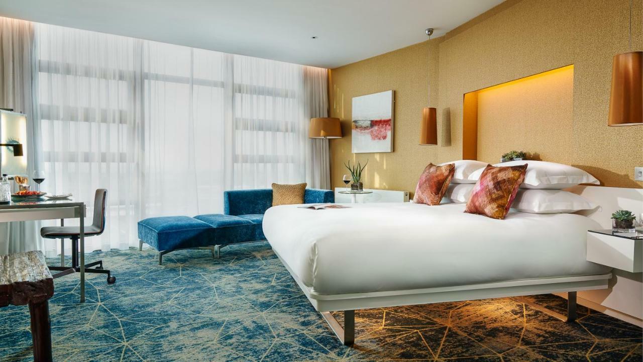 The Beacon Hotel Sandyford Eksteriør billede